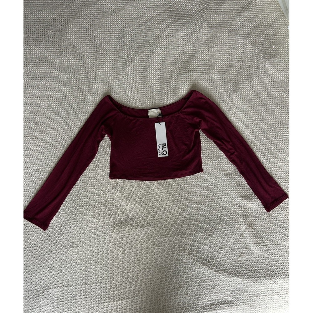 B.L.Q. NWT Womens Burgundy Long Sleeve Cropped Top Size 1 (small) - Picture 3 of 5